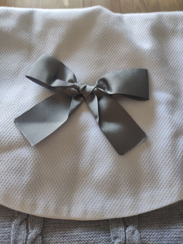 Saco gris para carro