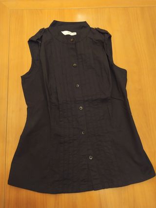 Camisa sin mangas mujer de Zara de segunda mano por 6 EUR en Móstoles en  WALLAPOP