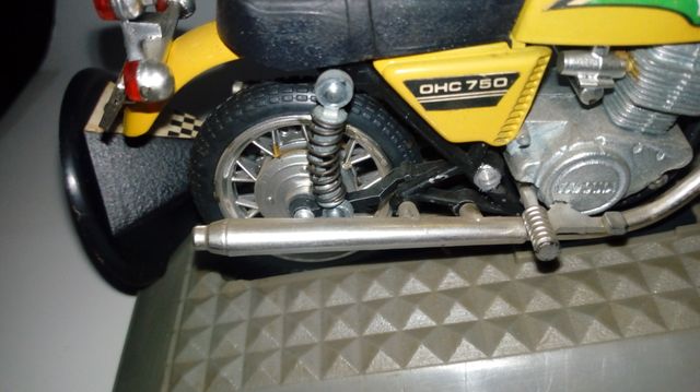 JUGUETE MOTO 1970 YAMAHA TX 750 NACORAL Ref. 3611.