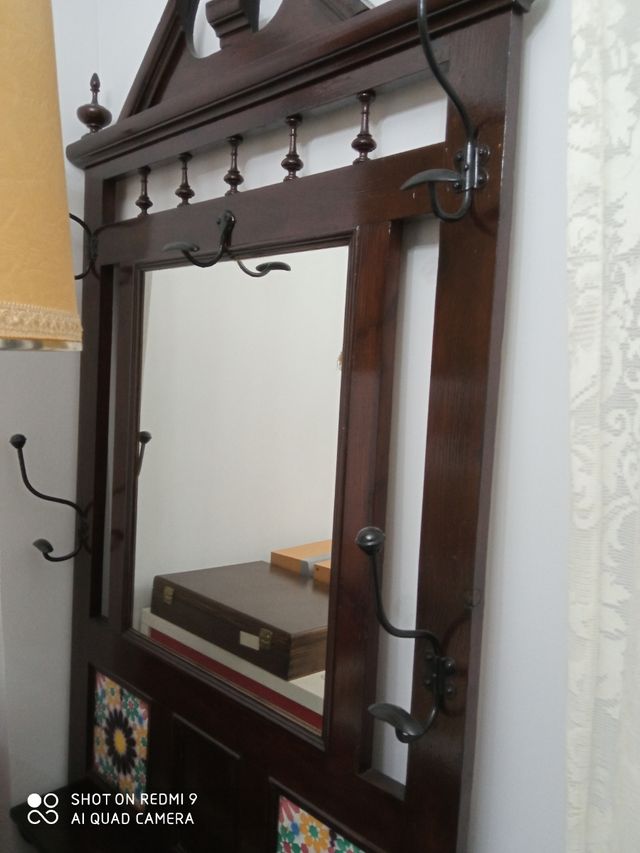 Perchero recibidor antiguo