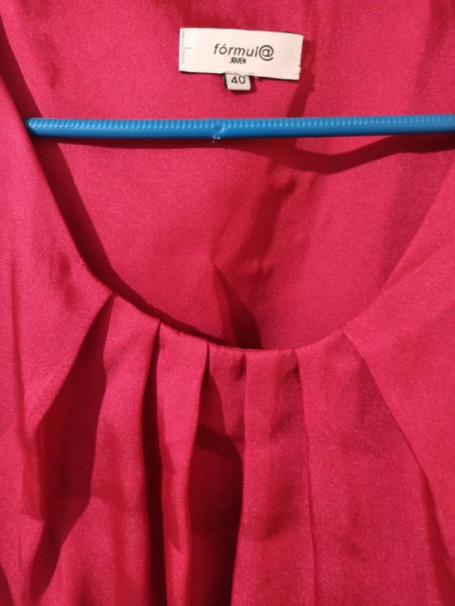 Vestido fucsia de Fórmula joven (el Corte inglés)