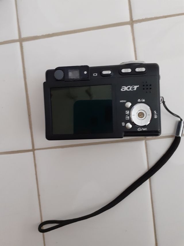 Cámara de fotos digital ACER