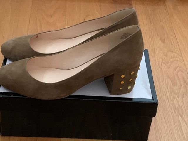 Zapato de ante camel