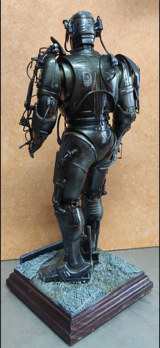 Figura: Robocop Modificada