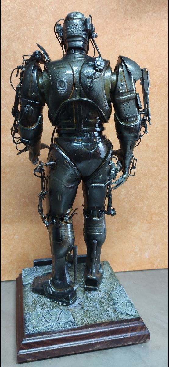 Figura: Robocop Modificada