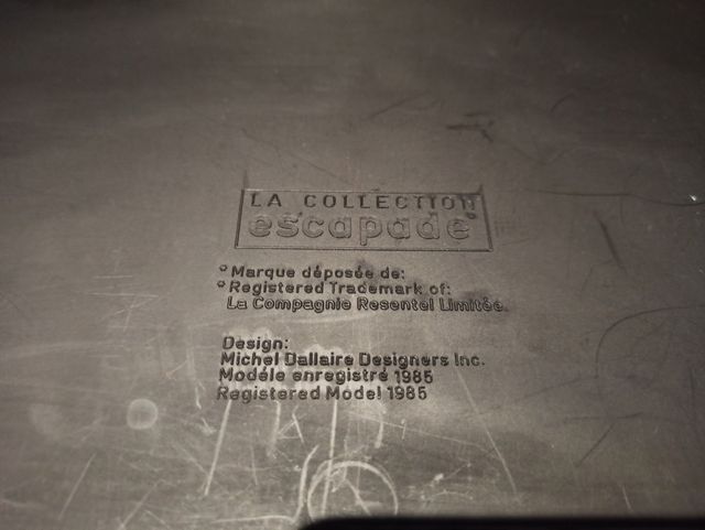 Maletín plástico rígido