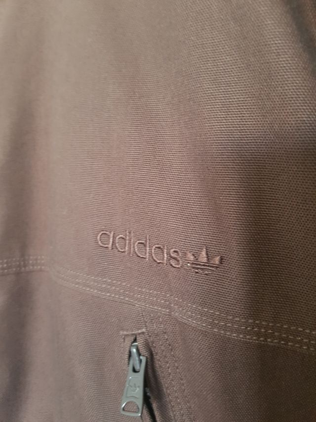 abrigo adidas