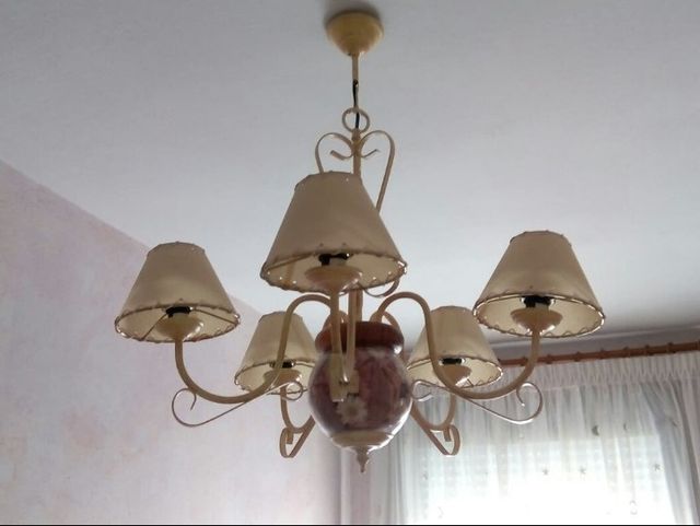 Lámpara techo. Diseño y calidad