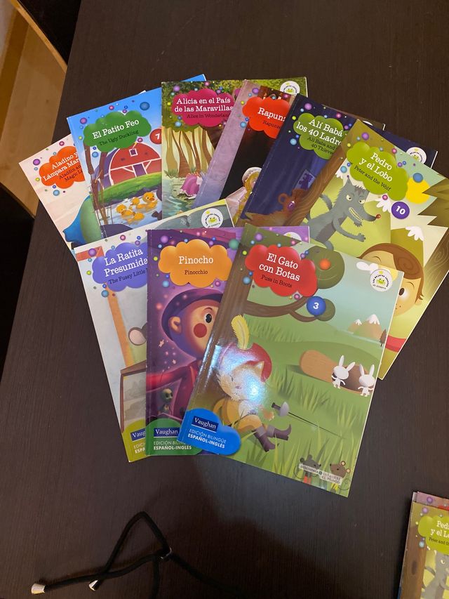 Audiocuentos clasicos bilingües con cuento