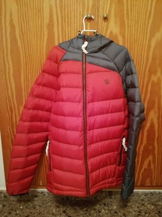 Chaqueta de plumas hombre de Ternua de segunda mano por 115 EUR en Valencia  en WALLAPOP