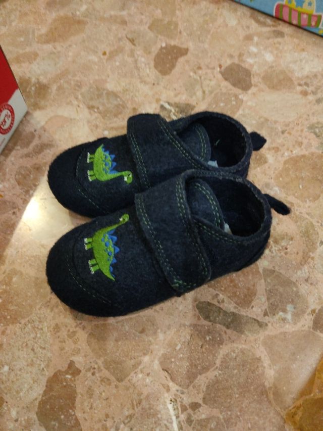 zapatillas estar por casa 21