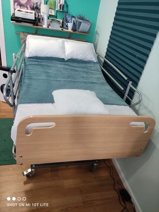 Cama electrica elevable de 105