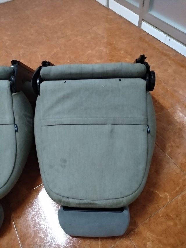 Lancia Delta GTIE asíentos delanteros