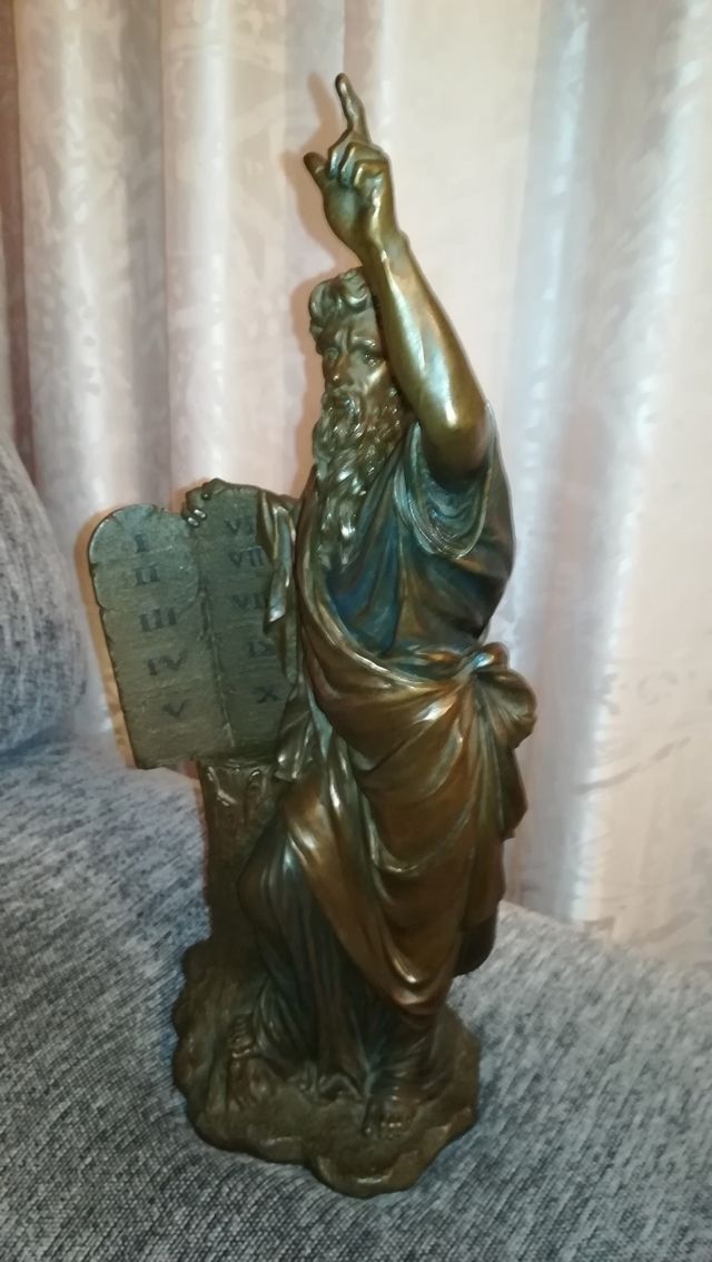 Moisés y las tablas