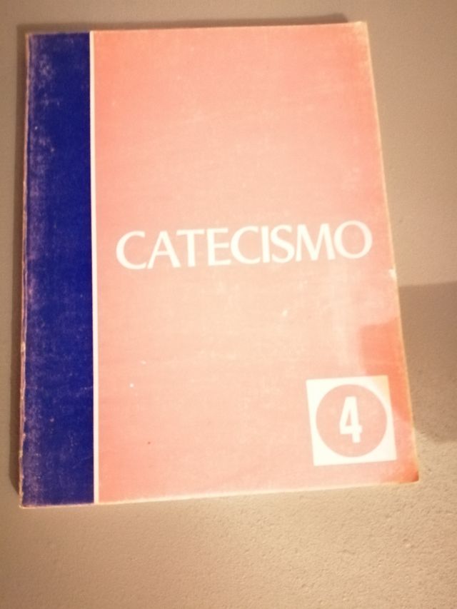 Catecismo escolar antiguo