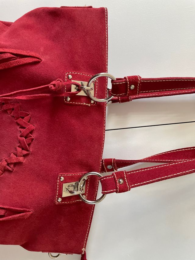Borsa in pelle scamosciata rossa con frange