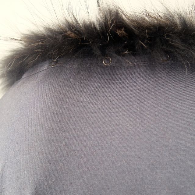 camiseta con pelo MET