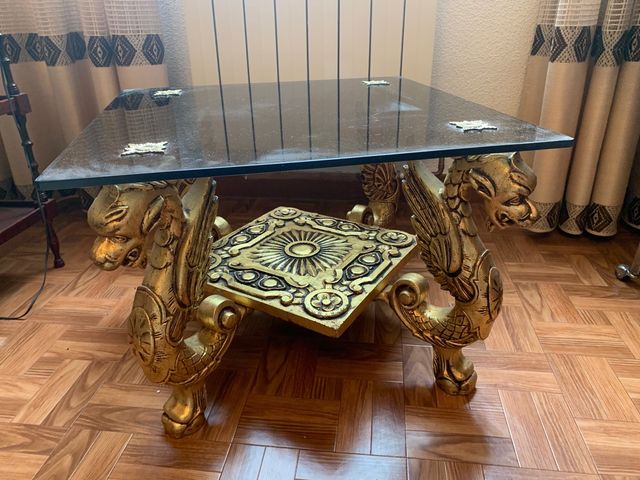Mesa auxiliar cristal patas de dragón