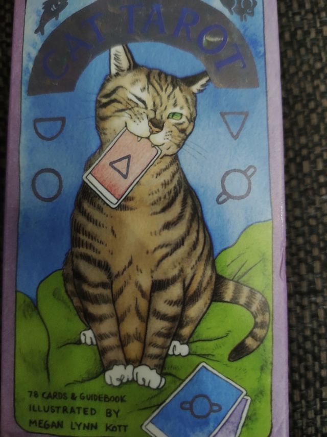 Baraja Tarot cats