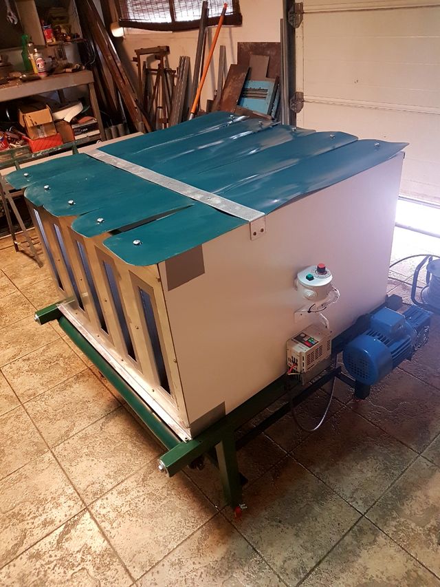 máquina paseo gallos.