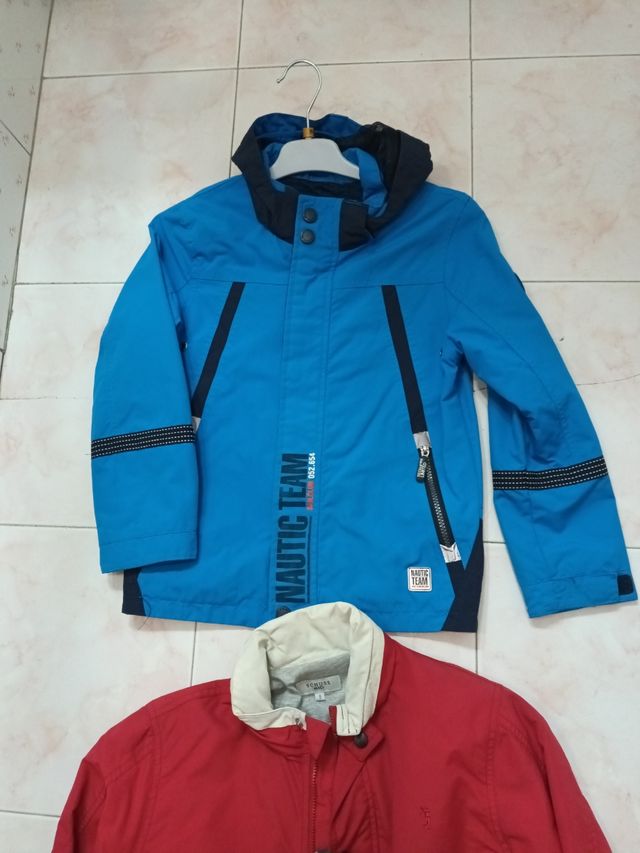 2 Cazadoras de niño talla 8 años