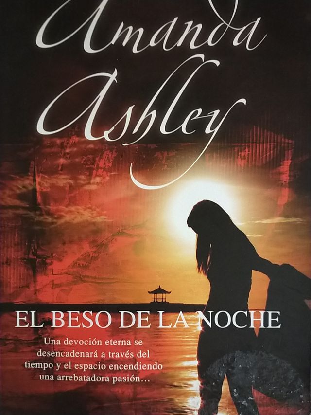 Novela romántica "El beso de medianoche"