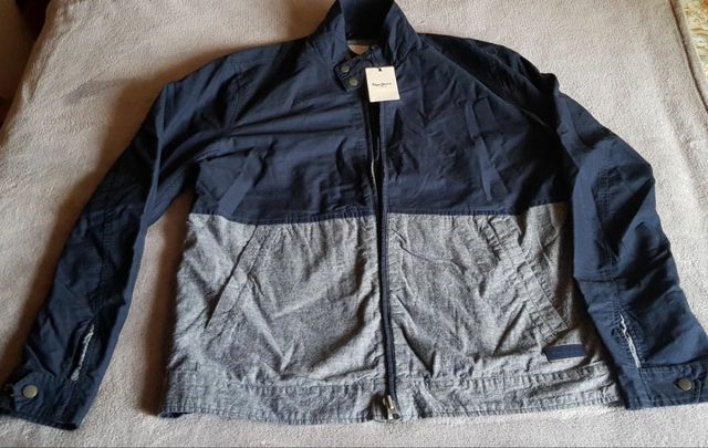 Chaqueta entretiempo Pepe Jeans. SIN ESTRENAR