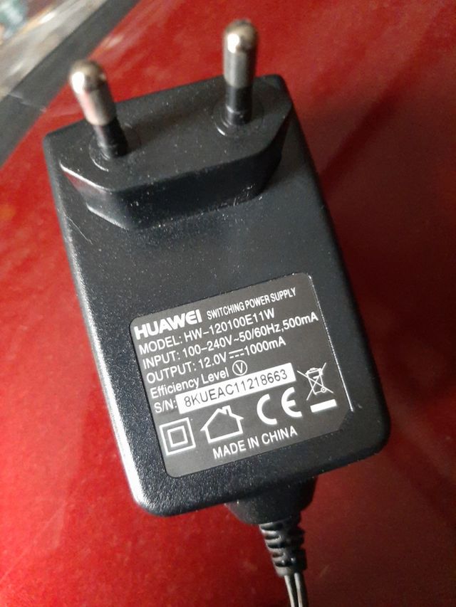 Adaptadores de Corriente 12y24V