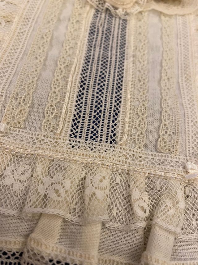 Cortina y colcha miniatura