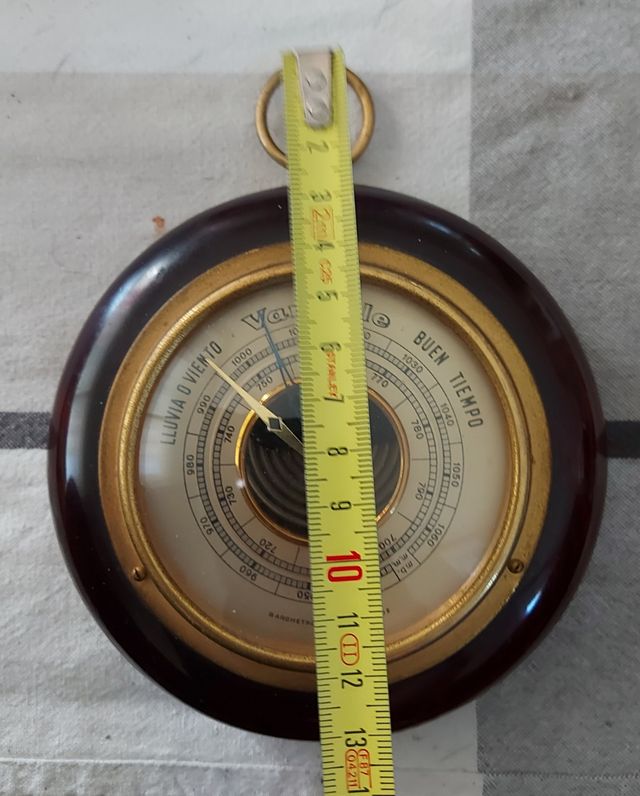 Barómetro antiguo CyC