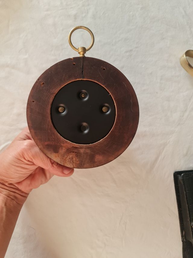 Barómetro antiguo CyC