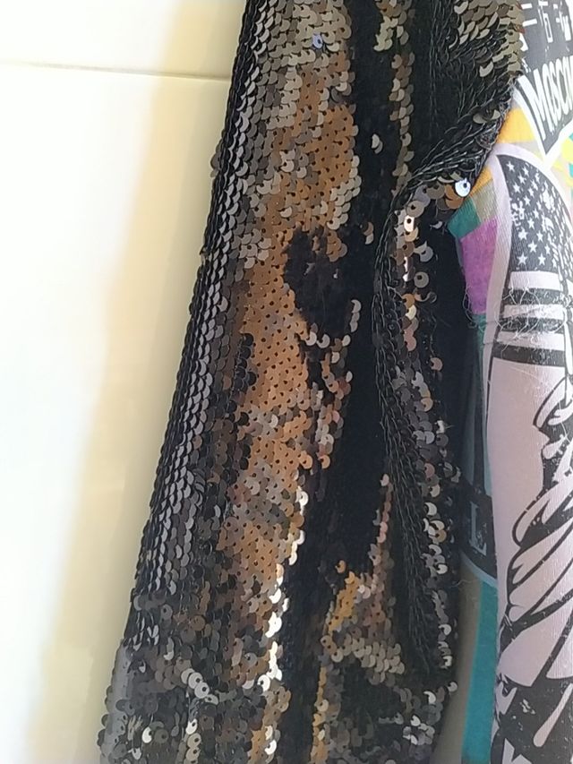 Abrigo tipo neopreno