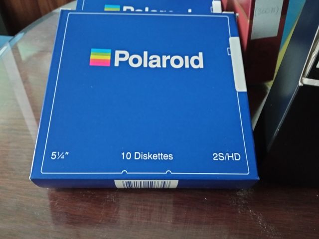 Floppy disks 5¼" y Diskettes 3½"