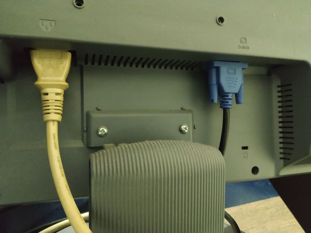 Monitor 19" LG Flatron L1915s