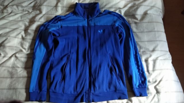 chaqueta Adidas (original)