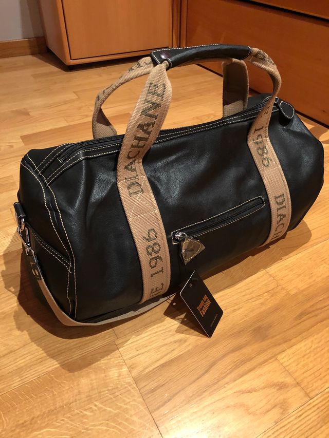 Bolsa de deporte de piel NUEVA