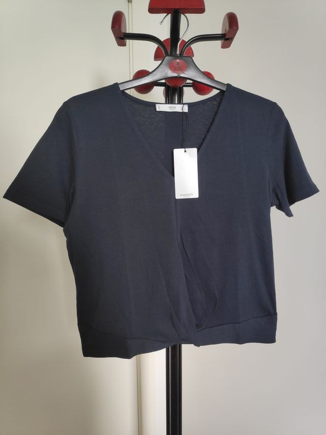 Camiseta azul marino