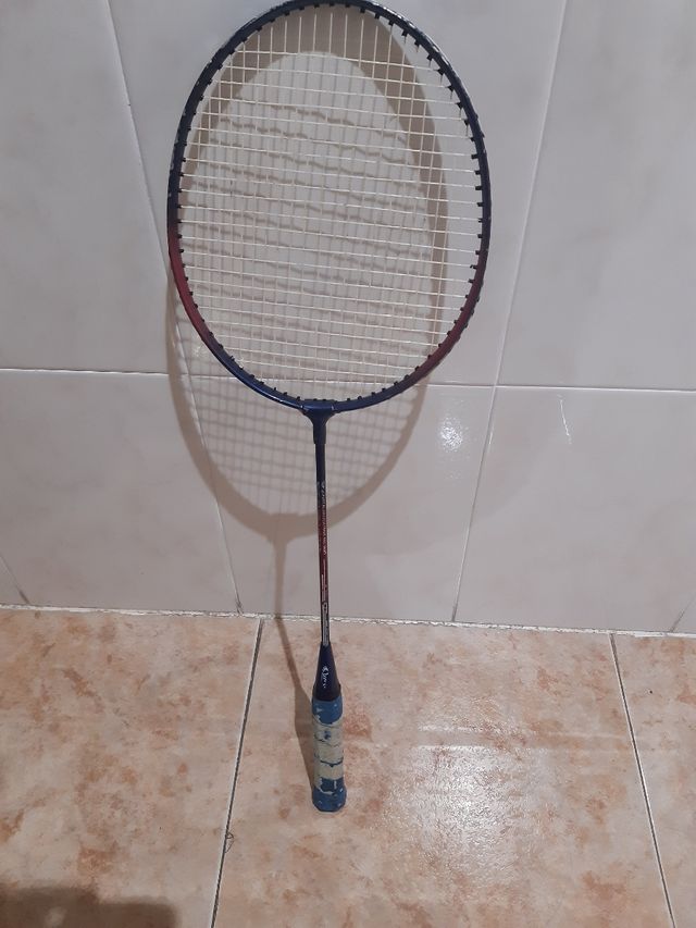 raqueta bádminton
