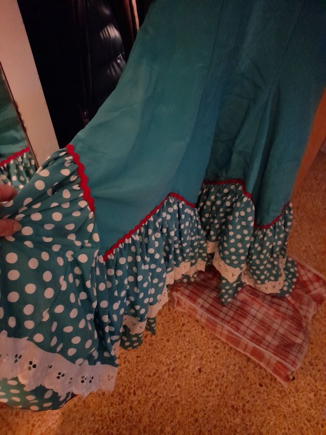 traje flamenca paseo