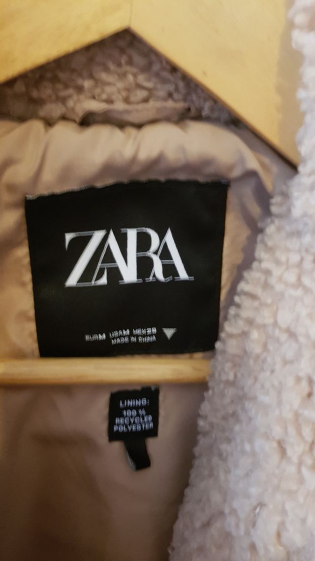 Abrigo M Zara borreguito