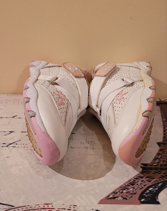 Zapatillas Noel talla 24