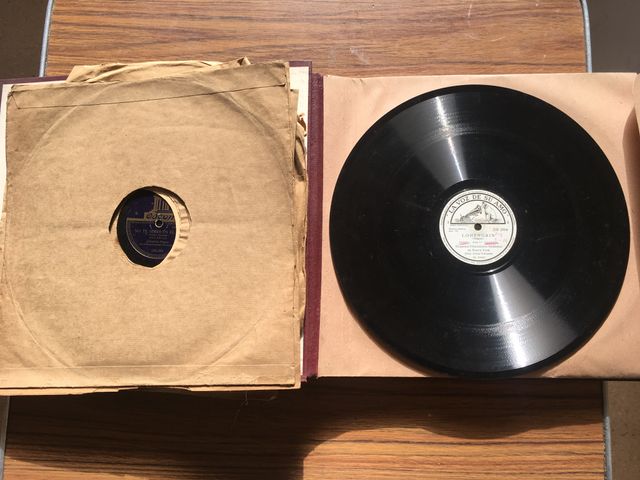 Discos de piedra para gramófono