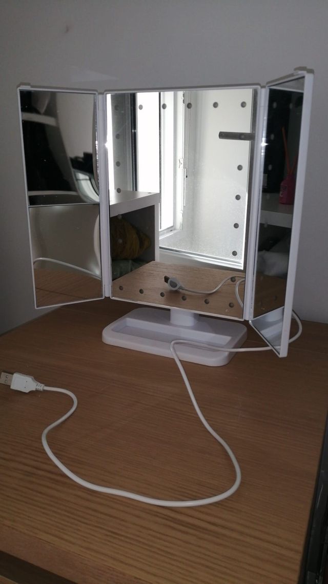 Espejo para maquillaje con luz"ocasión "