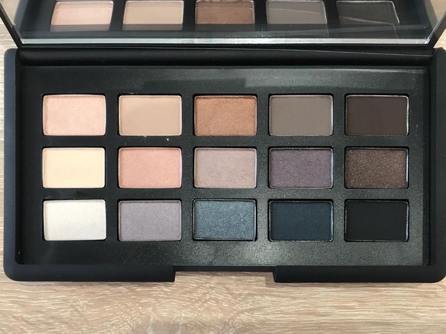Paleta de sombras NARS. NUEVA!
