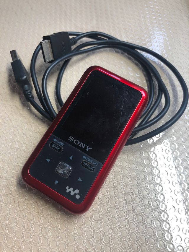 Reproductor MP3 Sony Walkman Rojo