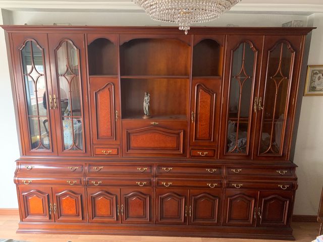 Mueble salón madera