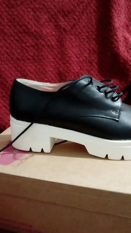 Zapato piel sin estrenar n.40