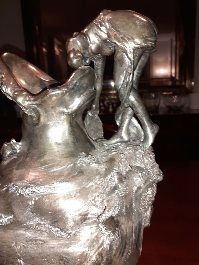 Jarra antigua de subasta