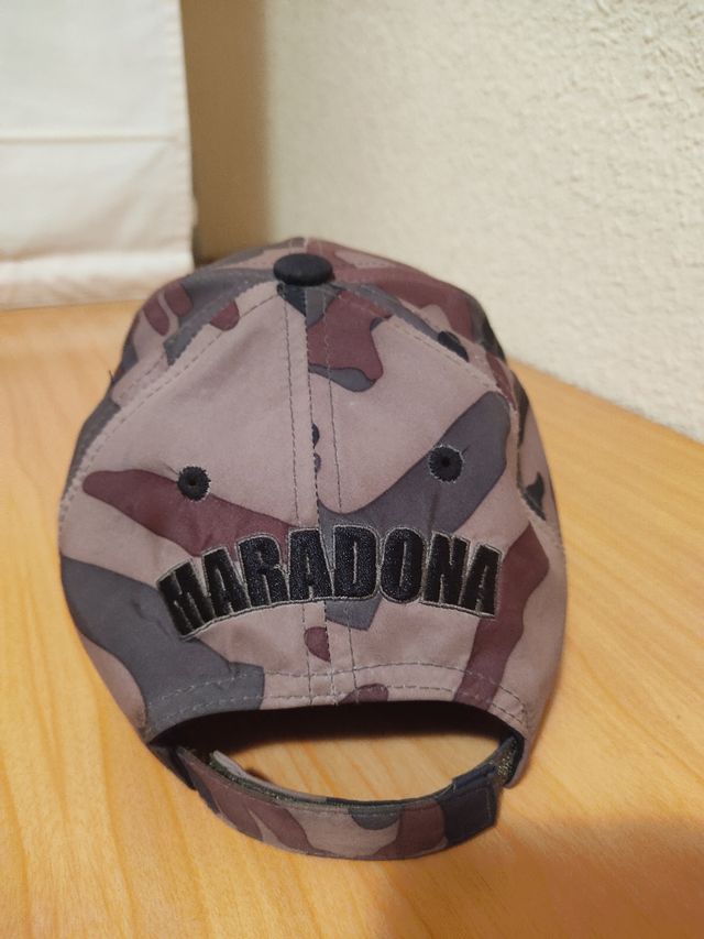 Gorra homenaje a Maradona