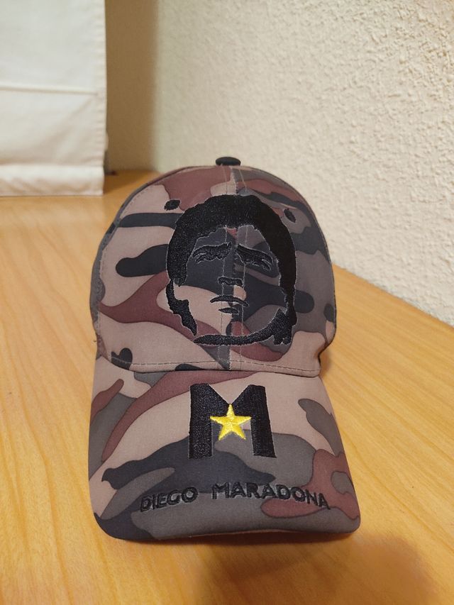 Gorra homenaje a Maradona